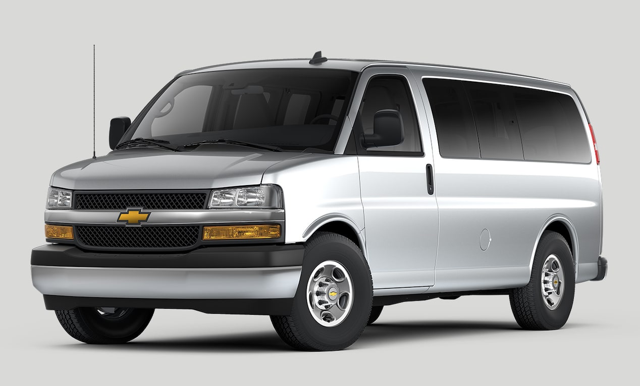 Fourgonnette de tourisme Chevrolet Express 2024 de GM Envolve.