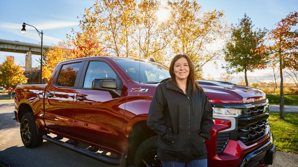 Nancy being satisfied with OnStar's services.